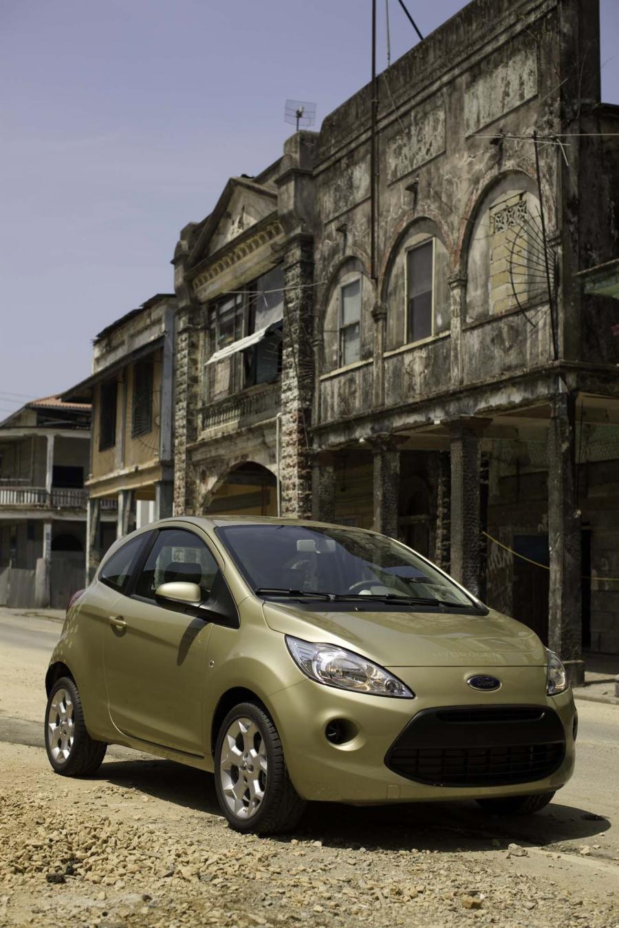  Ford Ka 2008 года  (фото 26 из 115)